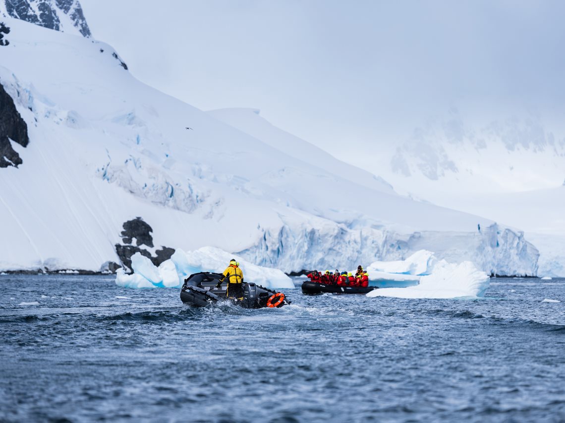 Antarctica6-(3).jpg Antarctica6-(3).jpg