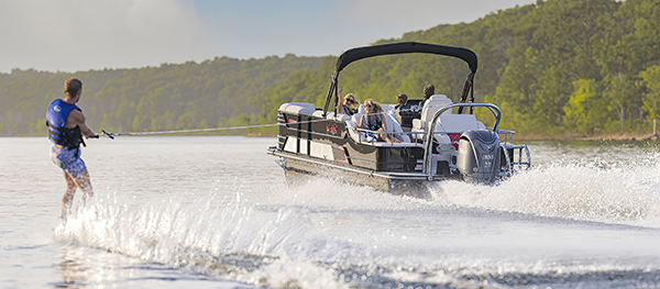 Yamaha-Boaters-LogVol13No7RightBoatYourLifestyleimage4-(1).jpg