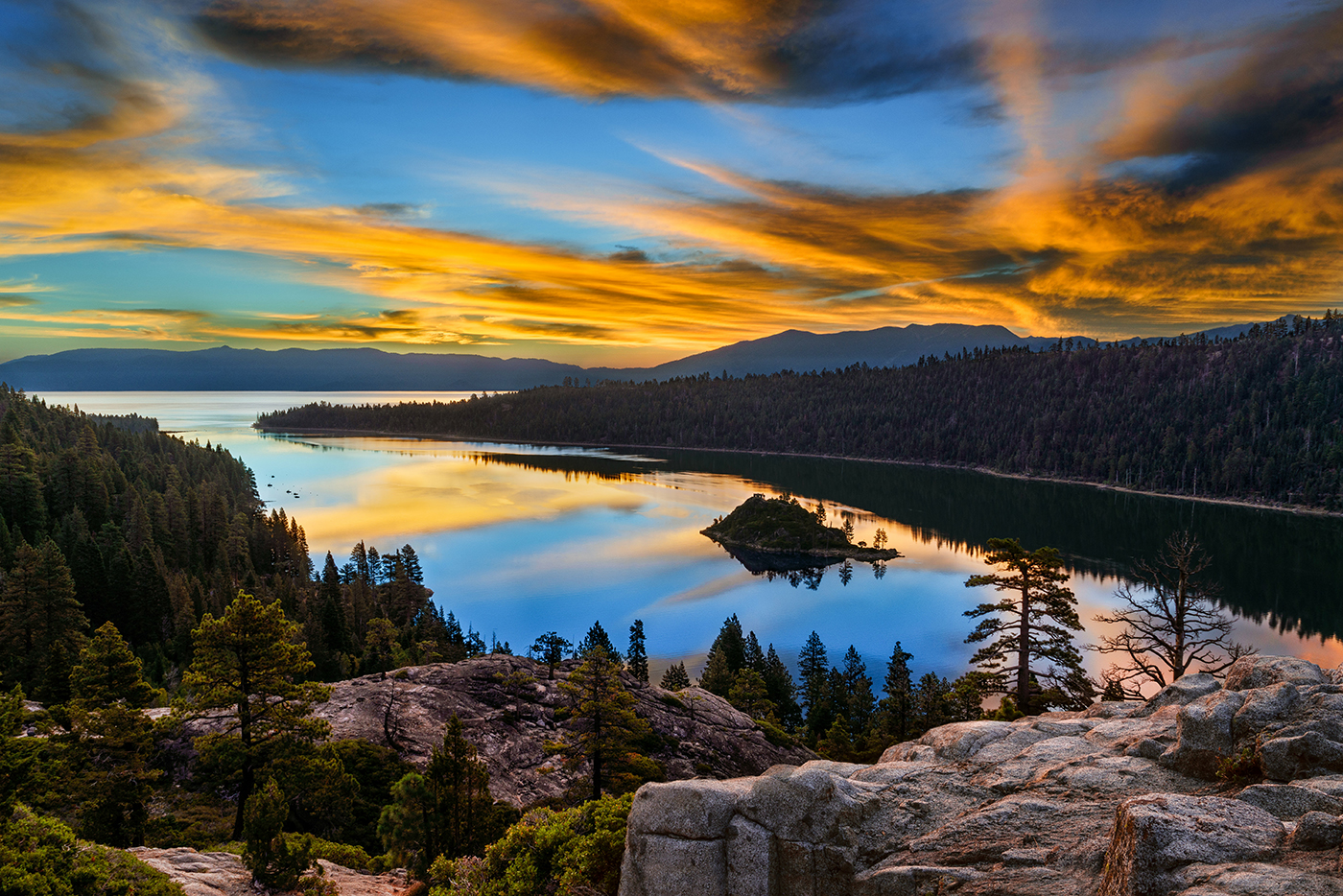 Yamaha-Boaters-LogVol13No32image3.jpg Emerald Bay, South Lake Tahoe, Calif.