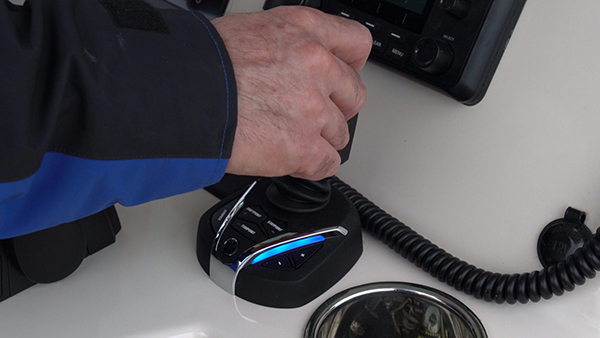 Yamaha-Boaters-LogVol13No14HMEX050225image2-(1).jpg Besides being used for docking, the joystick feature is also quite helpful for the driver when returning to a fallen rider or skier.