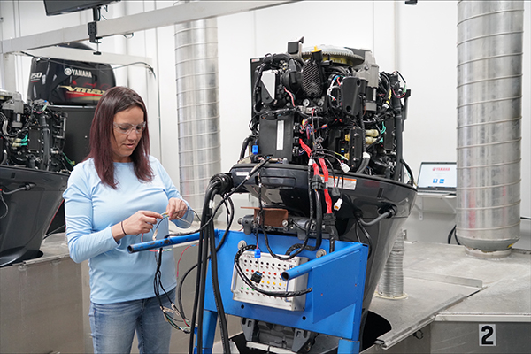 An Alaskan Native and student at Prince William Sound College (PWS) in Alaska, Renae Egrass recently completed Yamaha Marine University™’s Inline Engine Systems and Yamaha Diagnostics Systems course at Yamaha’s headquarters in Kennesaw, Georgia.