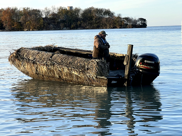 Yamaha_Fishin_Vol16No11LowenOffSeasonHunting120823image1.jpg